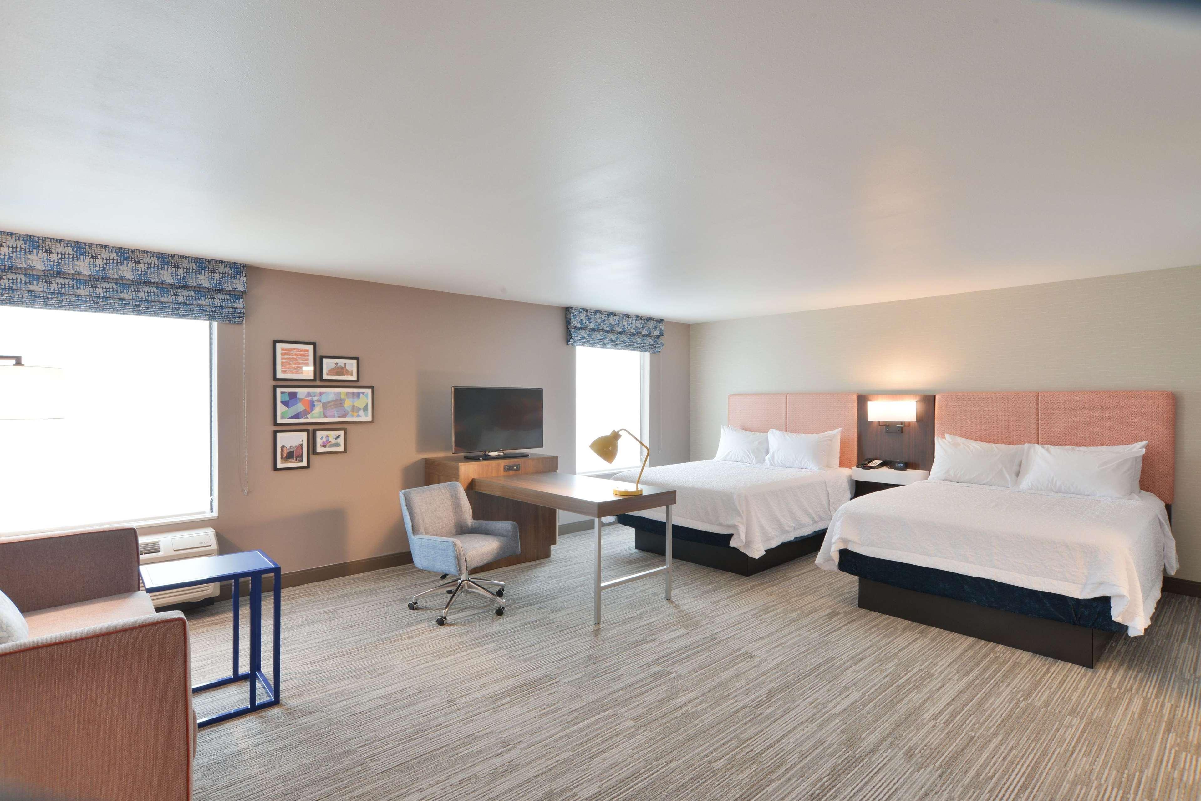Hampton Inn & Suites Menomonie-Uw Stout Exteriér fotografie