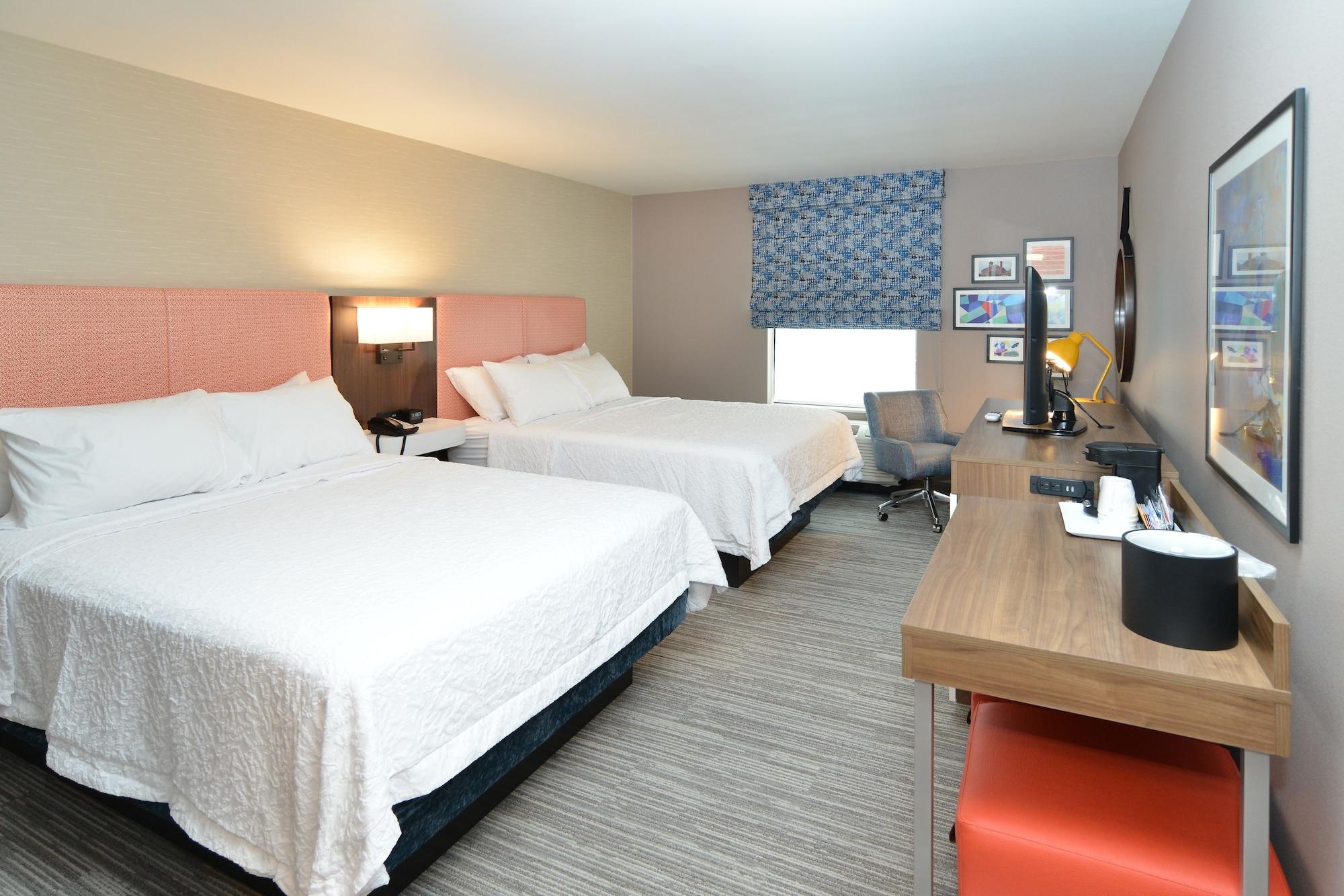 Hampton Inn & Suites Menomonie-Uw Stout Exteriér fotografie