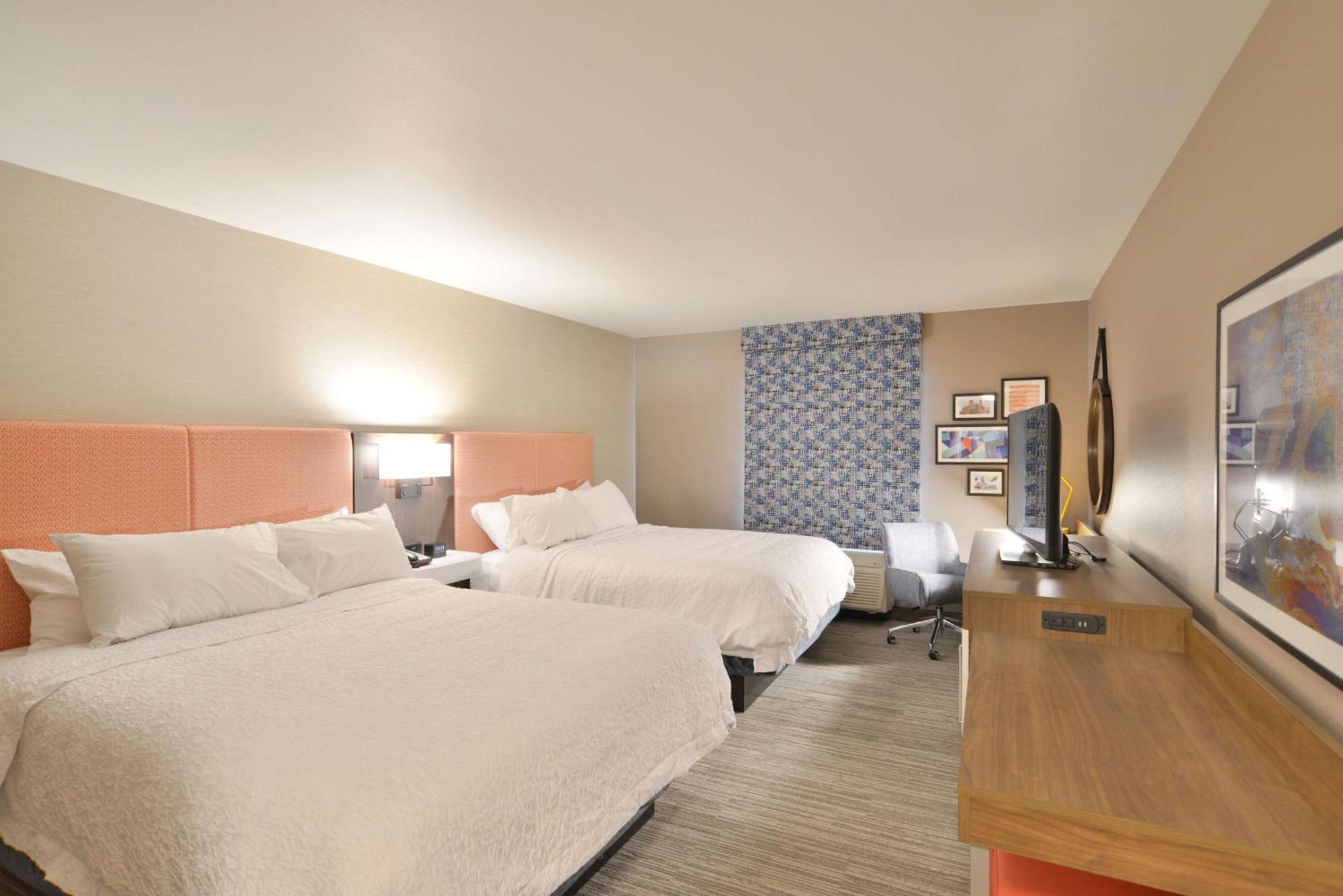 Hampton Inn & Suites Menomonie-Uw Stout Exteriér fotografie